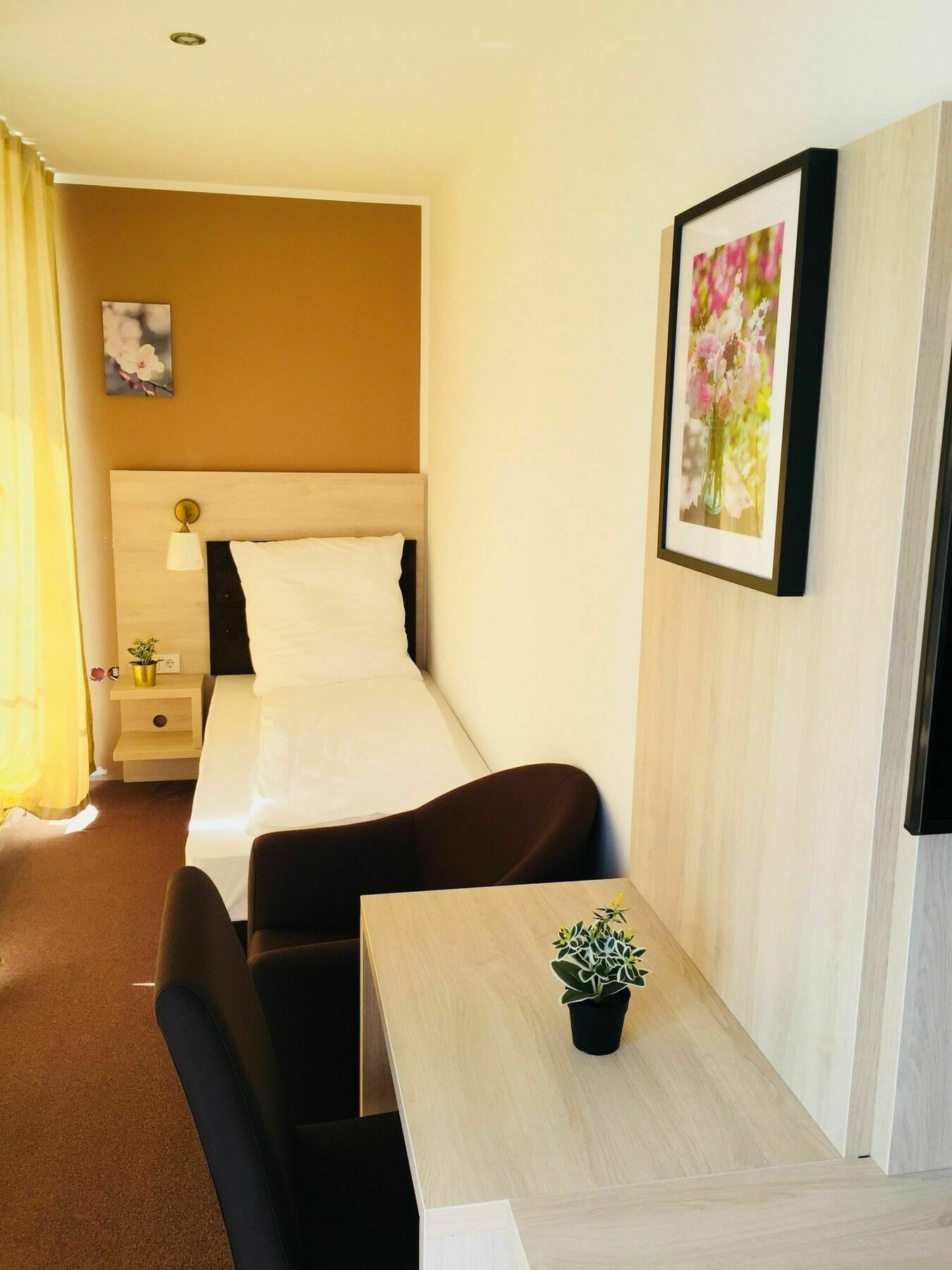 Hotel Denbu Hamburg Luaran gambar